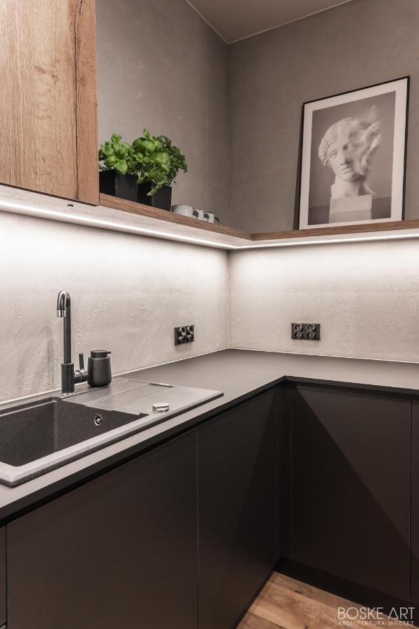 Stylowy Apartament W Centrum Poznania Ngoại thất bức ảnh