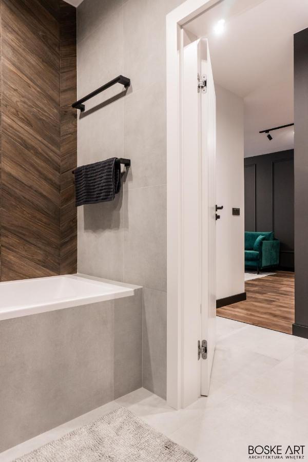 Stylowy Apartament W Centrum Poznania Ngoại thất bức ảnh